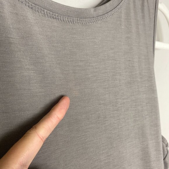 Athleta Essence Open Back Tank Top Taupe Womens Small - Picture 2 of 6